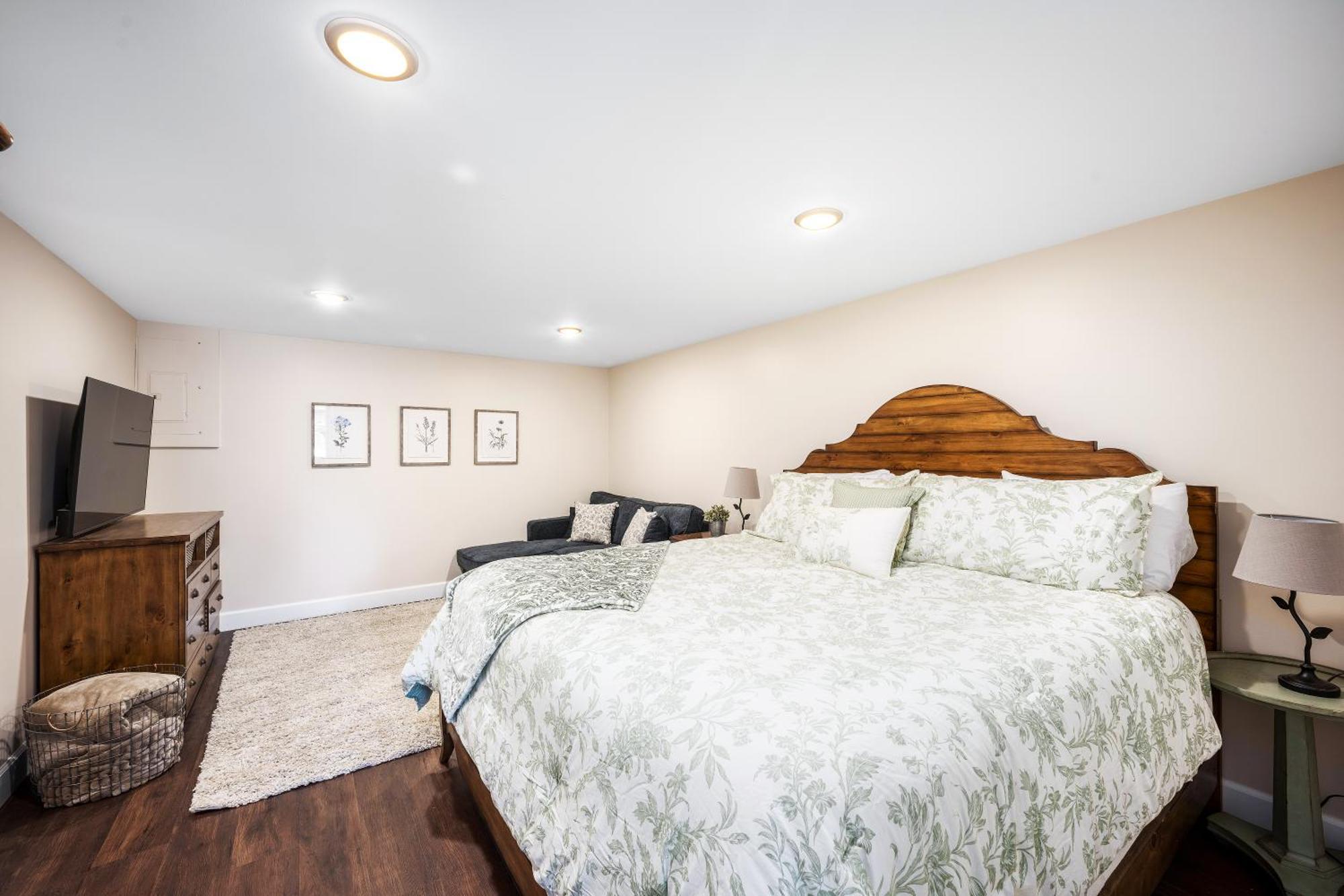 Country Cottage Basement Apartment Hayden Екстериор снимка